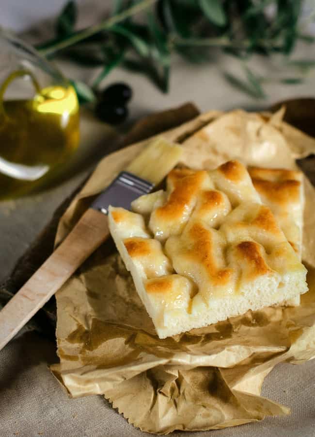 Focaccia genovese, photograph 3