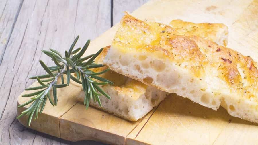 Focaccia genovese, photograph 4